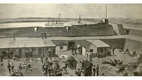 1900年6月17日聯軍用大炮轟擊清軍防地，炮台彈藥庫被炸毀。羅榮光不幸中彈犧牲，清軍失去指揮，八國聯軍攻占大沽炮台。