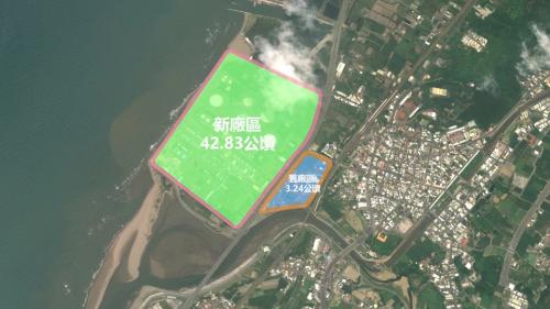 1965年發電之初廠區面積僅3.24公頃，1977年抽砂造陸擴建另闢新廠區，面積達42.83公頃，擴建後不但是全台第一座天然氣發電廠，也是第一座使用複循環系統之發電廠。