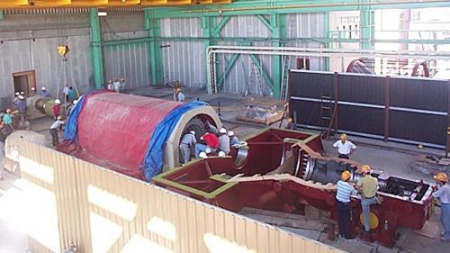 1997年，通霄電廠又增設了第6部機組，燃料與先前機組不同為天然氣。機組採二對一之複循環系統，裝置容量31.2萬瓩，此機組順利於2000年完工，併聯商轉。