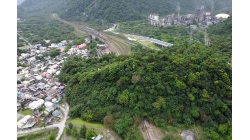 新舊永春隧道及台泥廠區